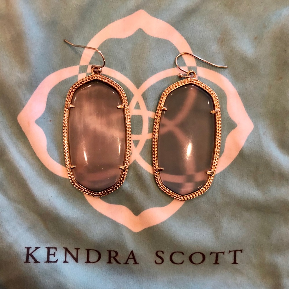 Kendra Scott Danielle Earrings